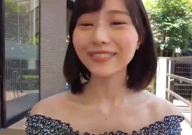 【初セックス】ラブラブカップルがパイパン巨乳で初体験フェラエロ動画